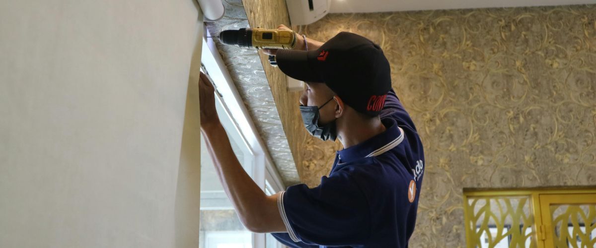 How to take down blinds